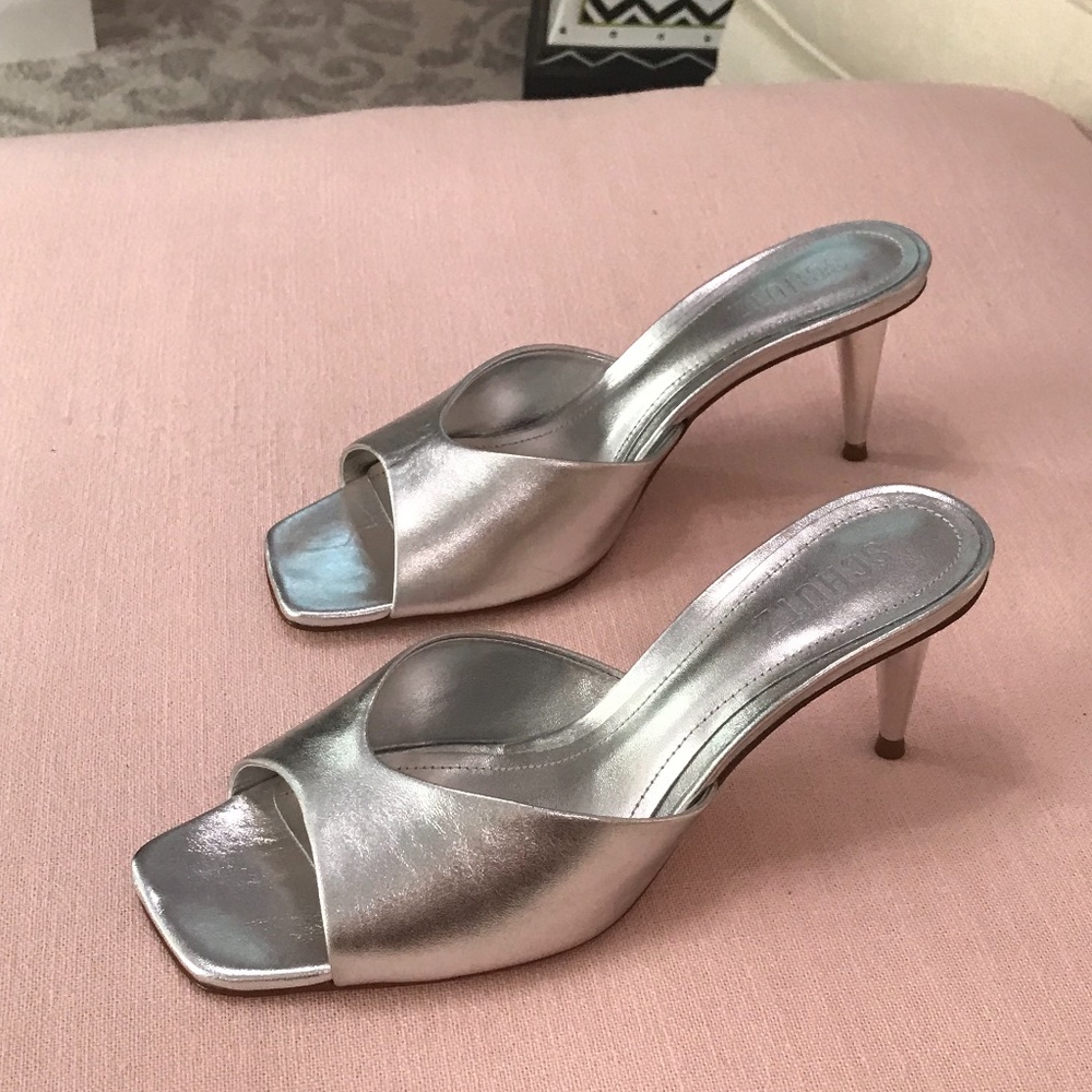 Schutz heels